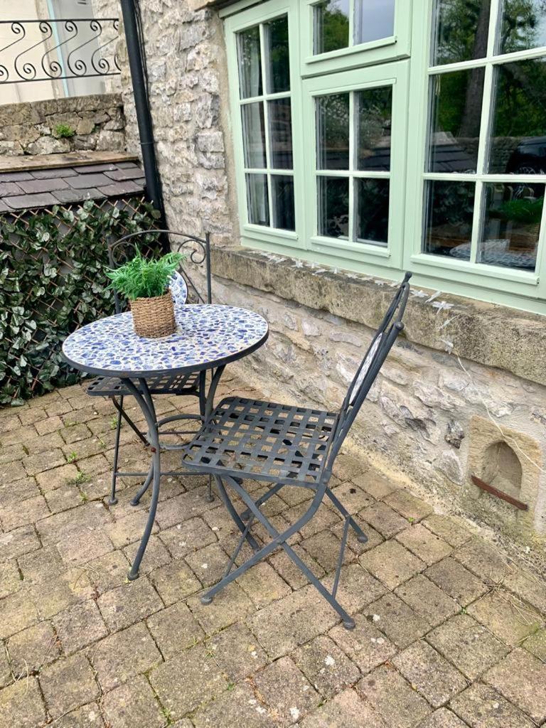 Gorgeous Cozy Cottage With A Heritage Feel, Walks, Pubs & Wood Burner تيديسويل المظهر الخارجي الصورة